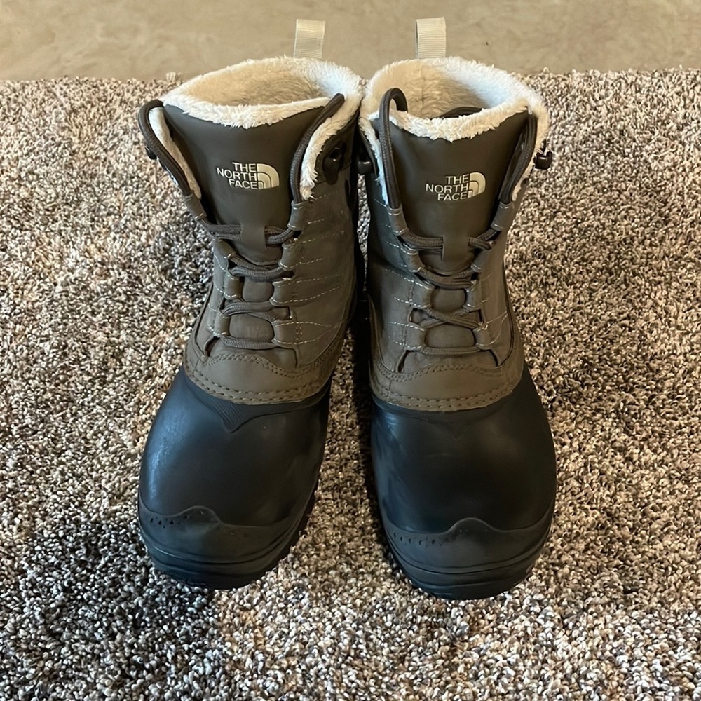 Winter boots